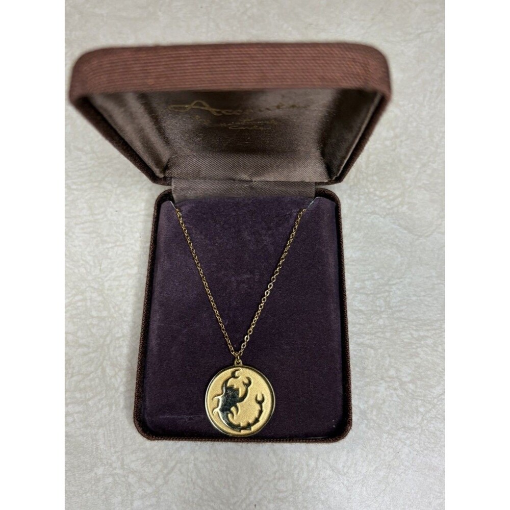 Accents By Hallmark Cards Astrology Scorpio Sign Charm Necklace Gold Vintage Y2K